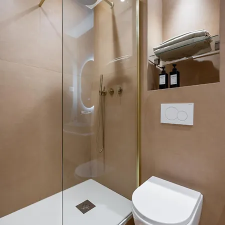 Luxueux, Spacieux Et Equipe A 5 Min Du Port Apartament *