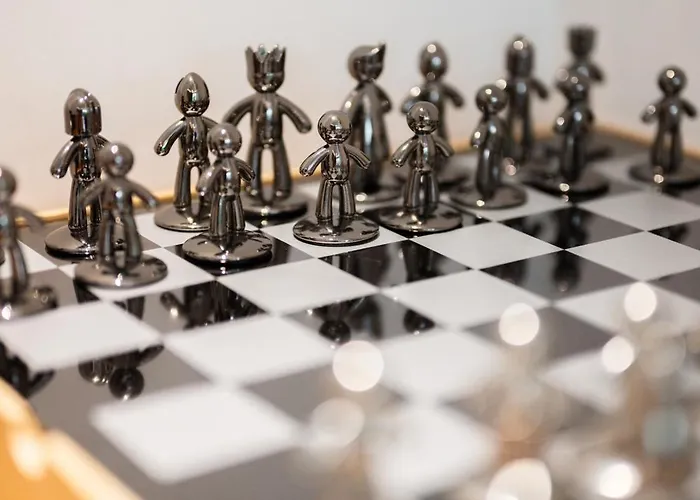 شقة Luxueux, Spacieux Et Equipe A 5 Min Du Port *