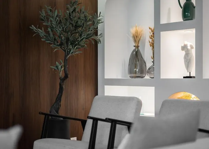 Luxueux, Spacieux Et Equipe A 5 Min Du Port شقة