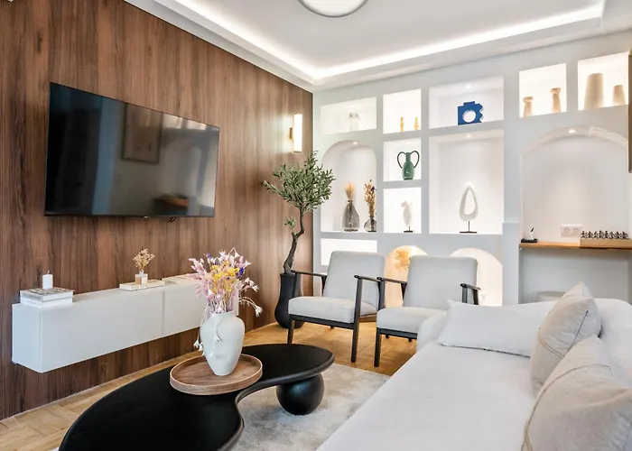 Luxueux, Spacieux Et Equipe A 5 Min Du Port شقة *